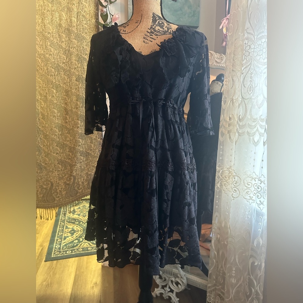 Pretty Angel Black Lace Long Sleeve Dress